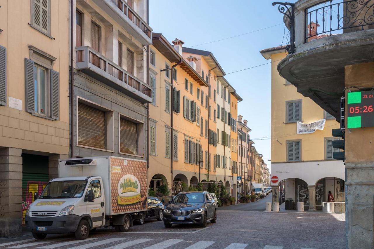 San Bernardino 8 - Immobili E Soluzioni Rent Apartment Bergamo Bagian luar foto